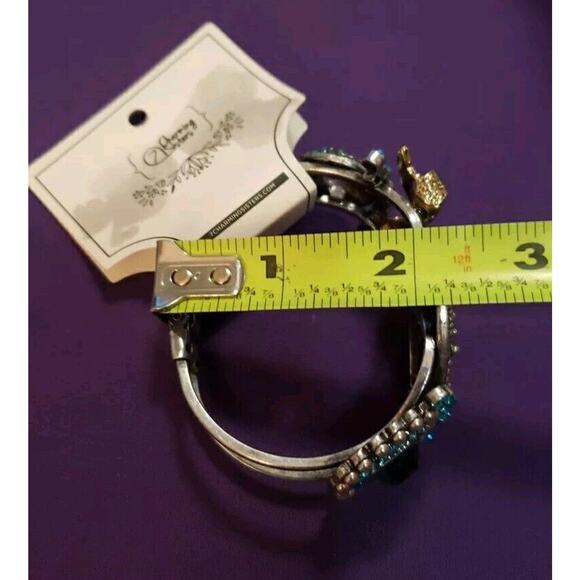Chunky Ornate Clamper Bangle Bracelet Silver Tone Blue Rhinestones Gold Tone Bow - Picture 8 of 8